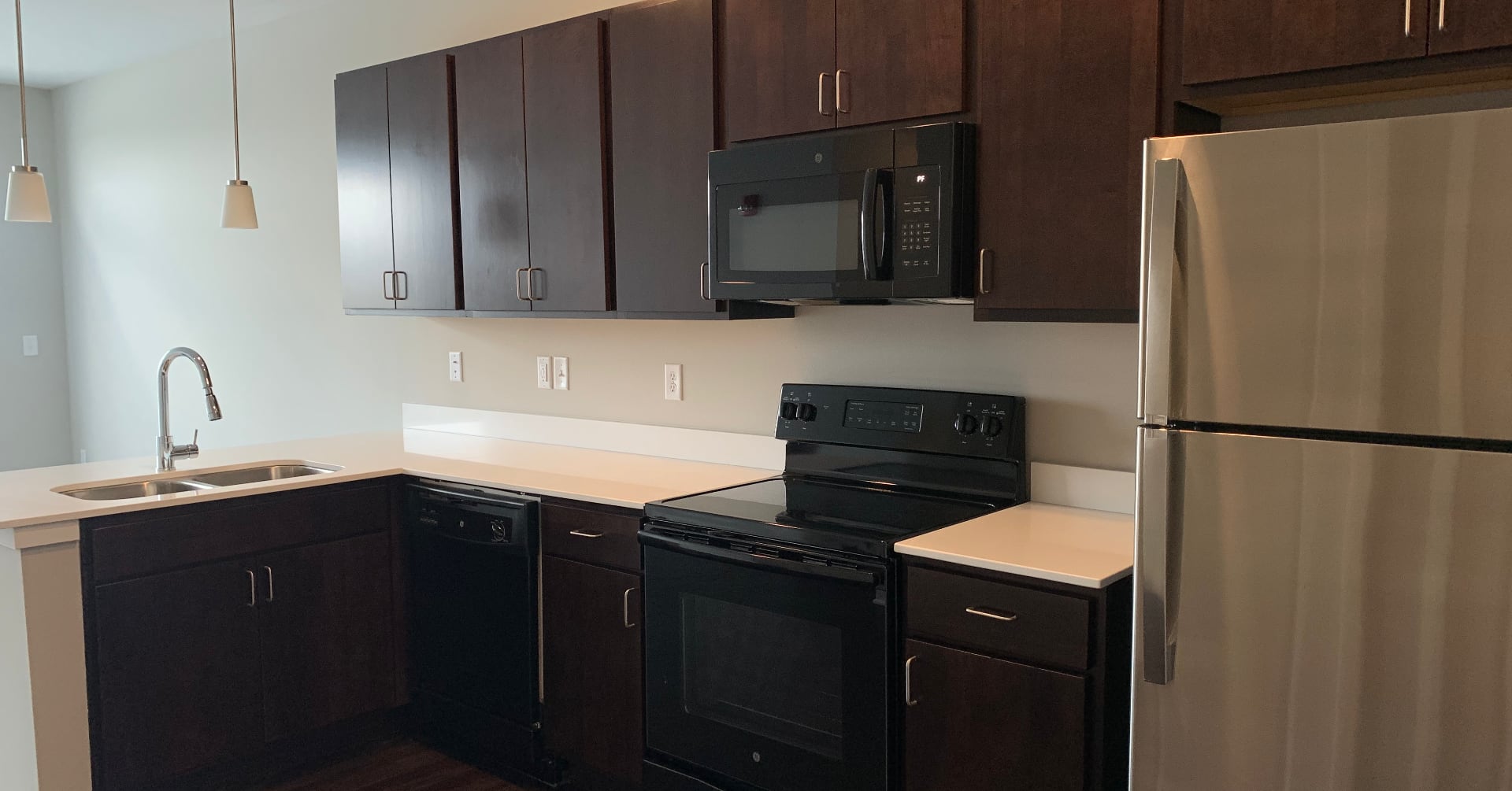 Riverview Apartments Indianapolis J.C. Hart Company